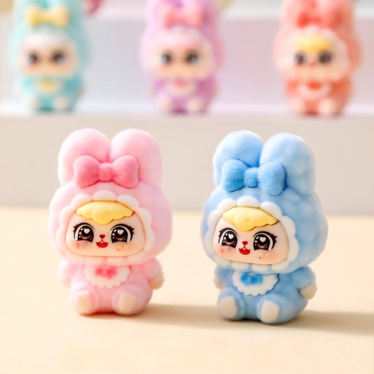 Cute Looking Mini Desktop Orna - огляд і ціна Vinyl Figure Blank