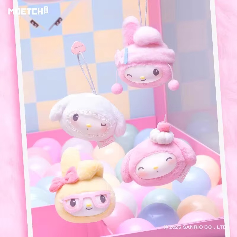 In Stock Genuine Cute Sanrio M - огляд і ціна Vinyl Figure Blank
