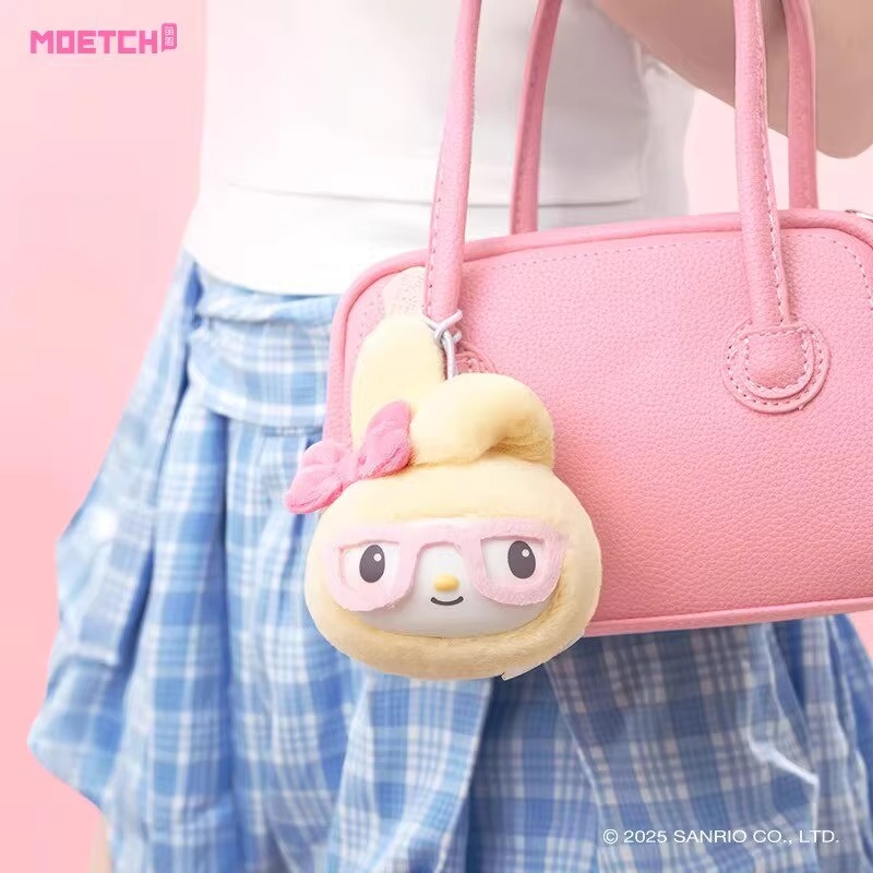 In Stock Genuine Cute Sanrio M - огляд і ціна Vinyl Figure Blank